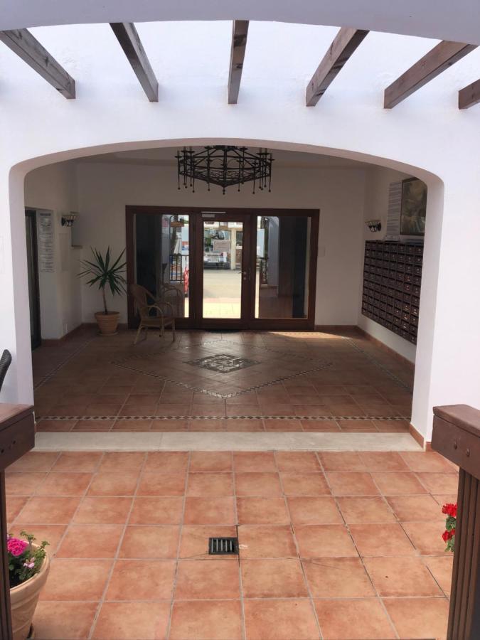 산타니 Residencia Cala Dorada 아파트 외부 사진